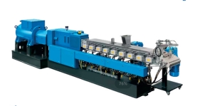 超大容量双螺杆挤出机